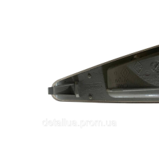 Повторювач повороту на крилі  лівий Dacia Sandero, Renault Sandero (2008-2012)