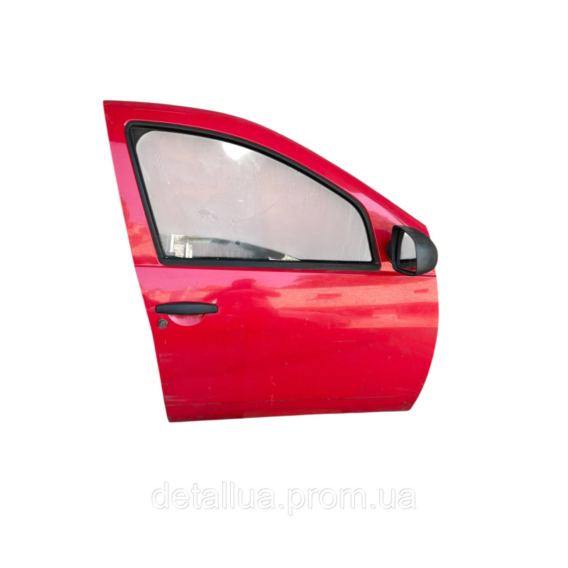 Дверка передня права Dacia Sanero  дачія сандеро  ( 2008-2013 ) оригінал 801006248R