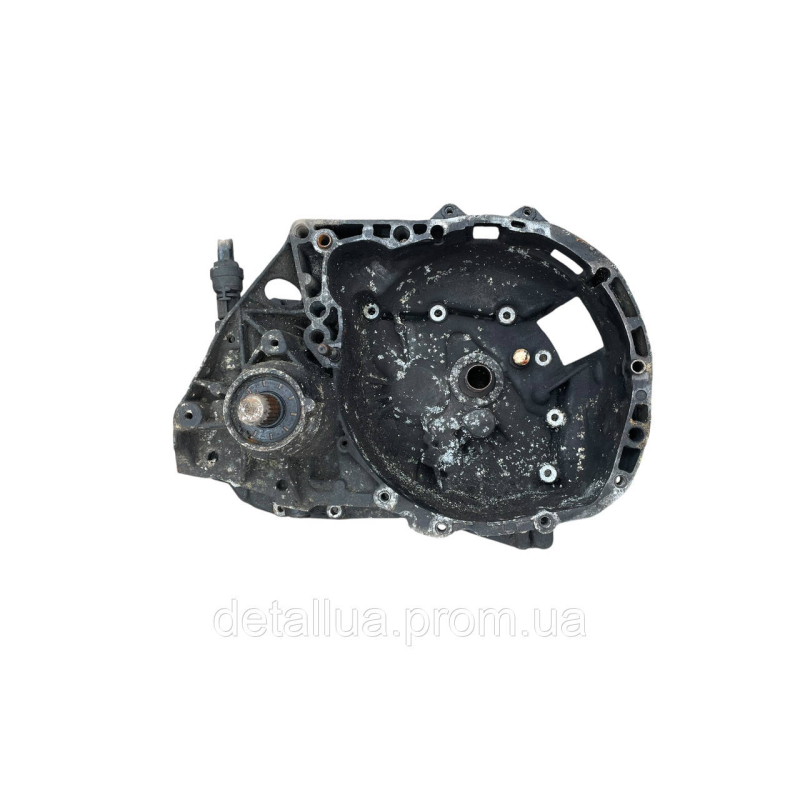 Корпус, плита кріплення до двигуна  КПП JH1/ JH3/ JH5  Dacia Sandero, Renault Sandero (2008-2012)