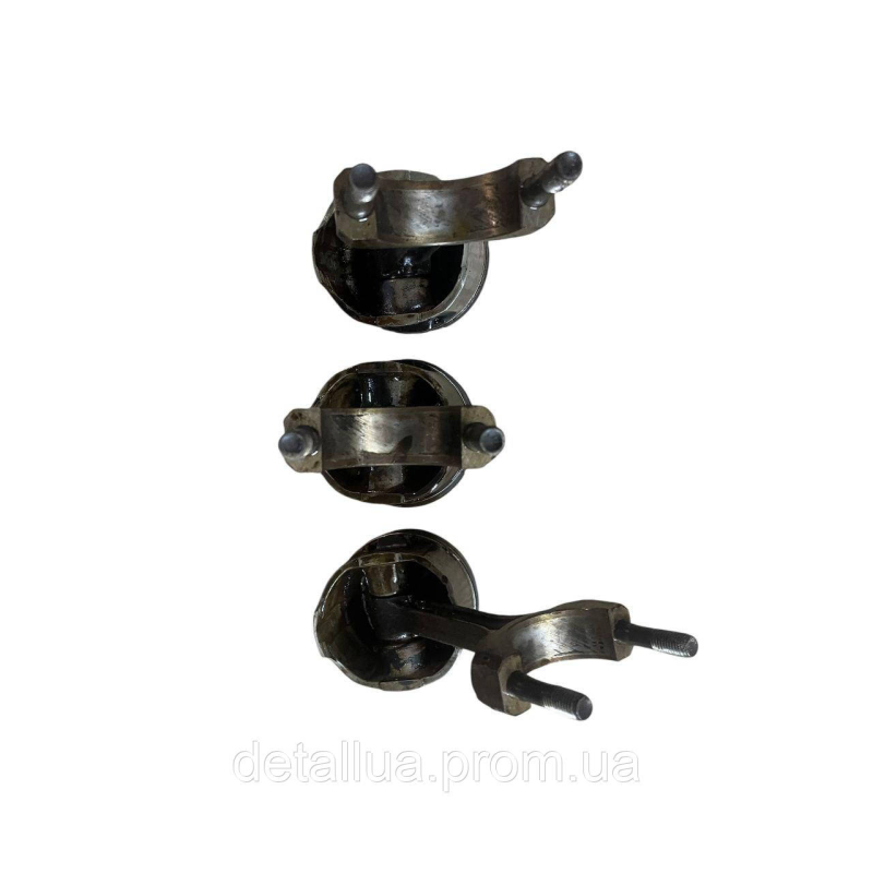 Поршень з шатуном 1,4 8v бензин Dacia Sandero, Renault Sandero (2008-2012) Поршень з шатуном 1,4 8v бензин Dacia Sandero, Renault Sandero (2008-2012)