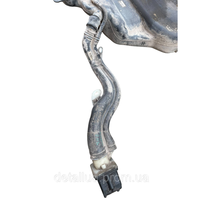 Заливна горловина Renault Megane 3 (2009-2015) Заливна горловина Renault Megane 3 (2009-2015)