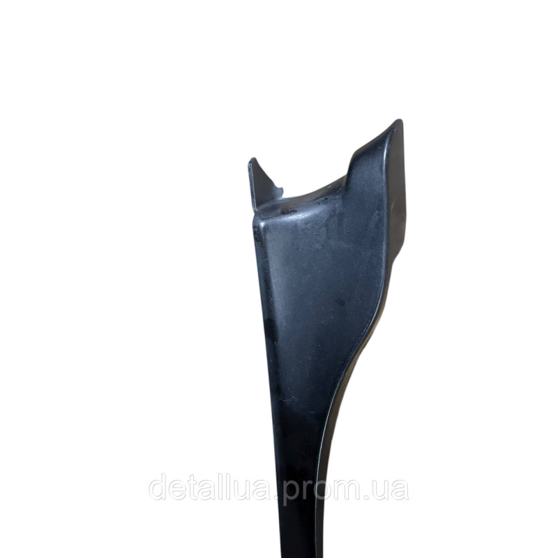 Накладка петлі капота ліва Dacia Logan, Renault Logan (2004-2012) Накладка петлі капота ліва Dacia Logan, Renault Logan (2004-2012)
