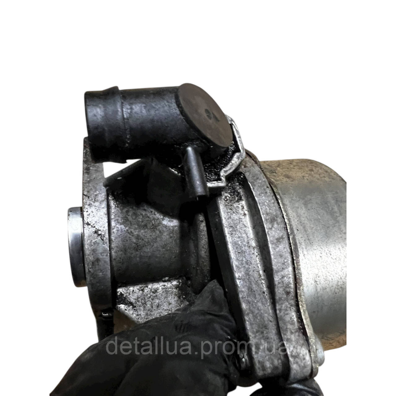 Насос вакуумний Renault Megane 3 (2009-2015) Насос вакуумний Renault Megane 3 (2009-2015)