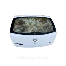 Кришка багажника зі склом Dacia Sanero дачія сандеро ( 2008-2012 ) оригінал 901006269R