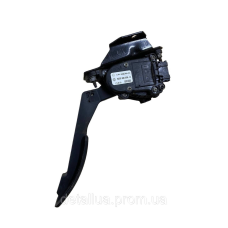 Педаль газу електрична Dacia Renault Sandero Logan MCV номер 8200386506