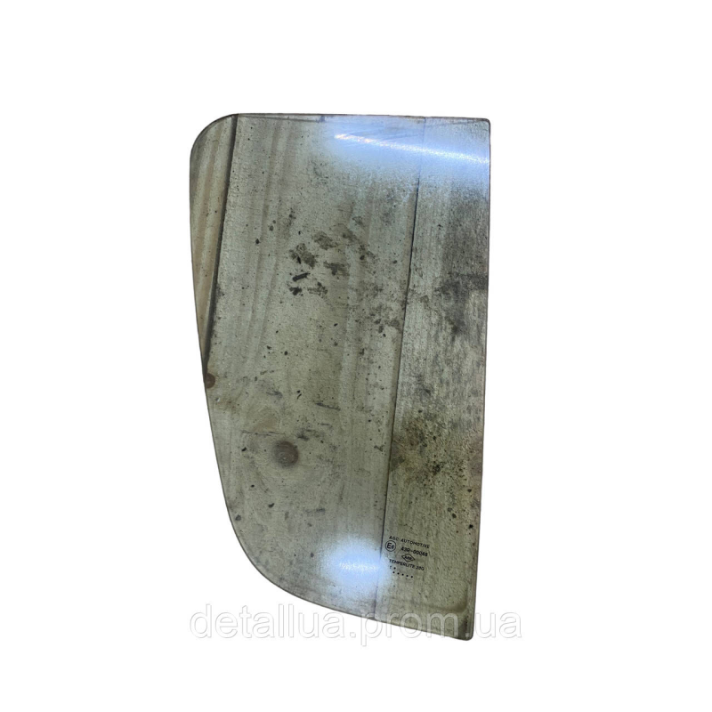 Скло дверей заднє праве трикутне Renault Dacia Sandero (2007-2012) оригінал 8200733061