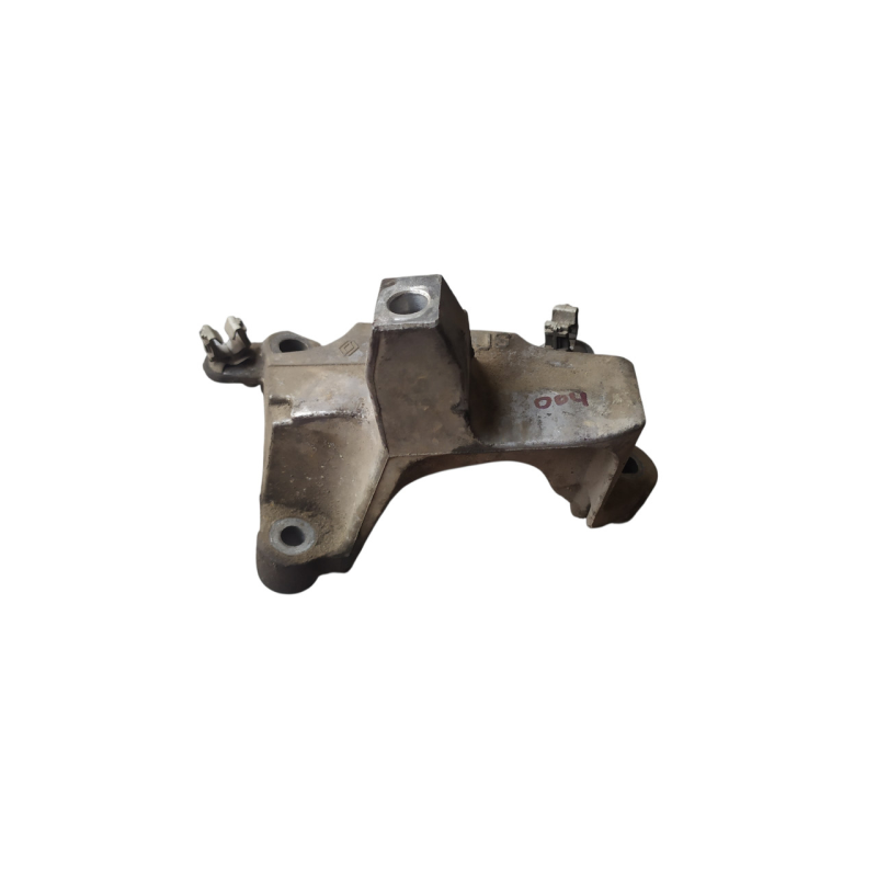 Кронштейн подушки КПП Renault Megane 3 (2009-2015) Кронштейн подушки КПП Renault Megane 3 (2009-2015)
